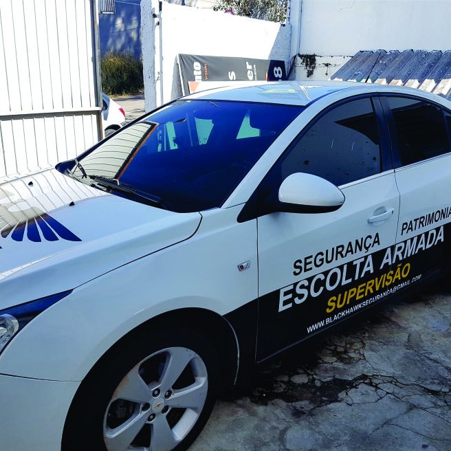 plotagem de veiculos